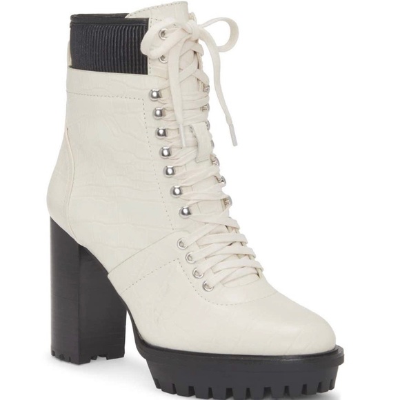 Vince Camuto Shoes - Vince Camuto Off White Ermania Bootie Size 7.5